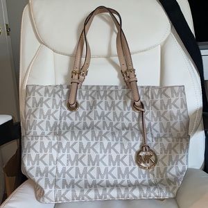 Michael Kors signature shoulder bag